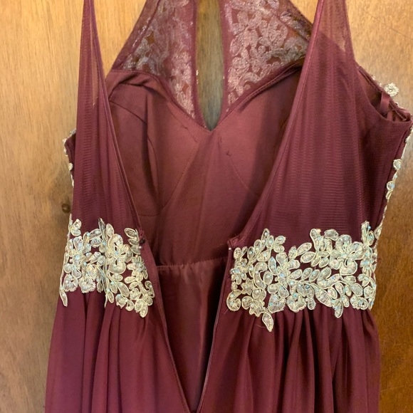Gold and maroon prom dress - Picture 3 of 4